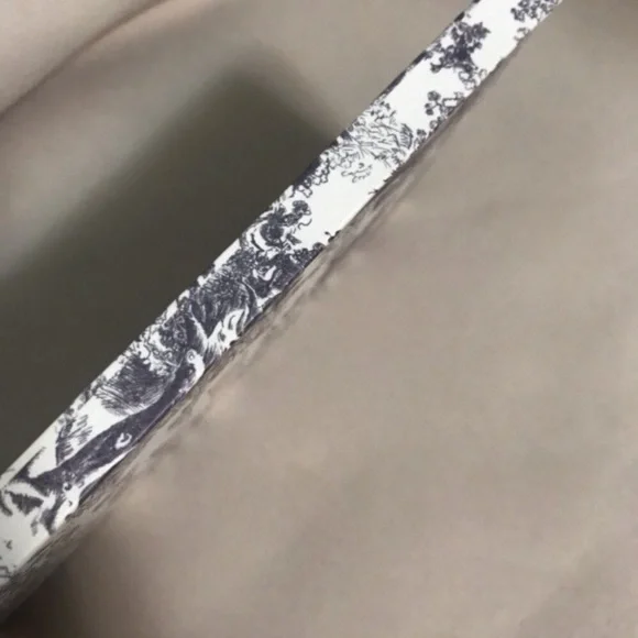 Dior note book - Picture 4 of 6